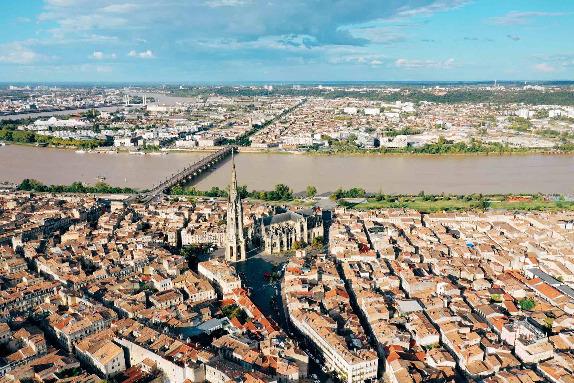Understanding Bordeaux: Left vs Right Bank